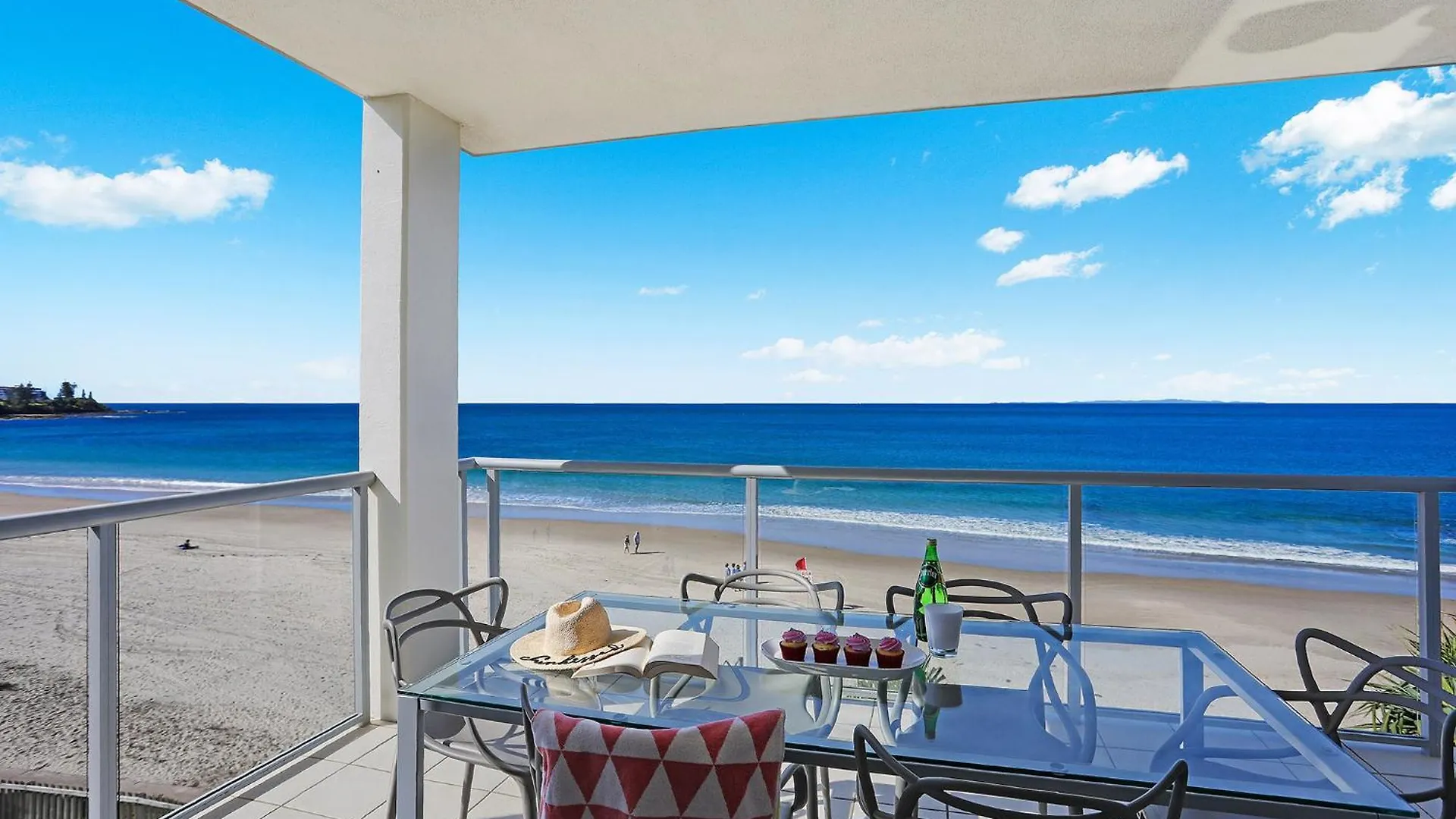 칼론드라 Pandanus Court 아파트